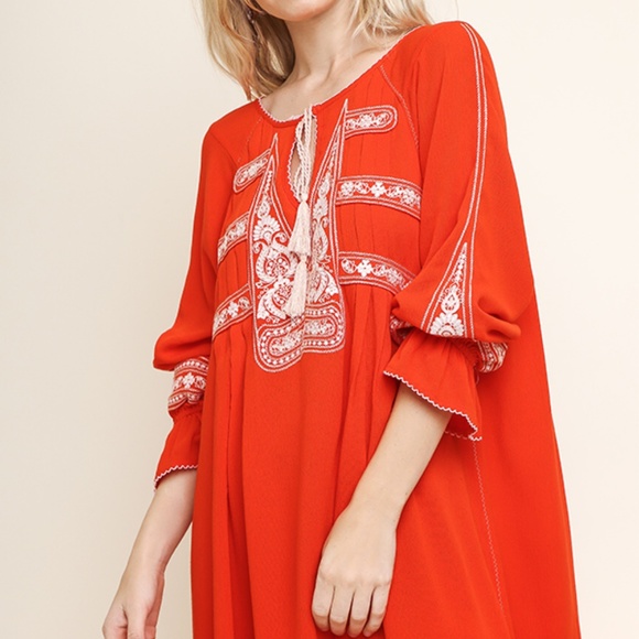 NWT, Umgee Embroidered Keyhole Dress with Tassel - Picture 3 of 8